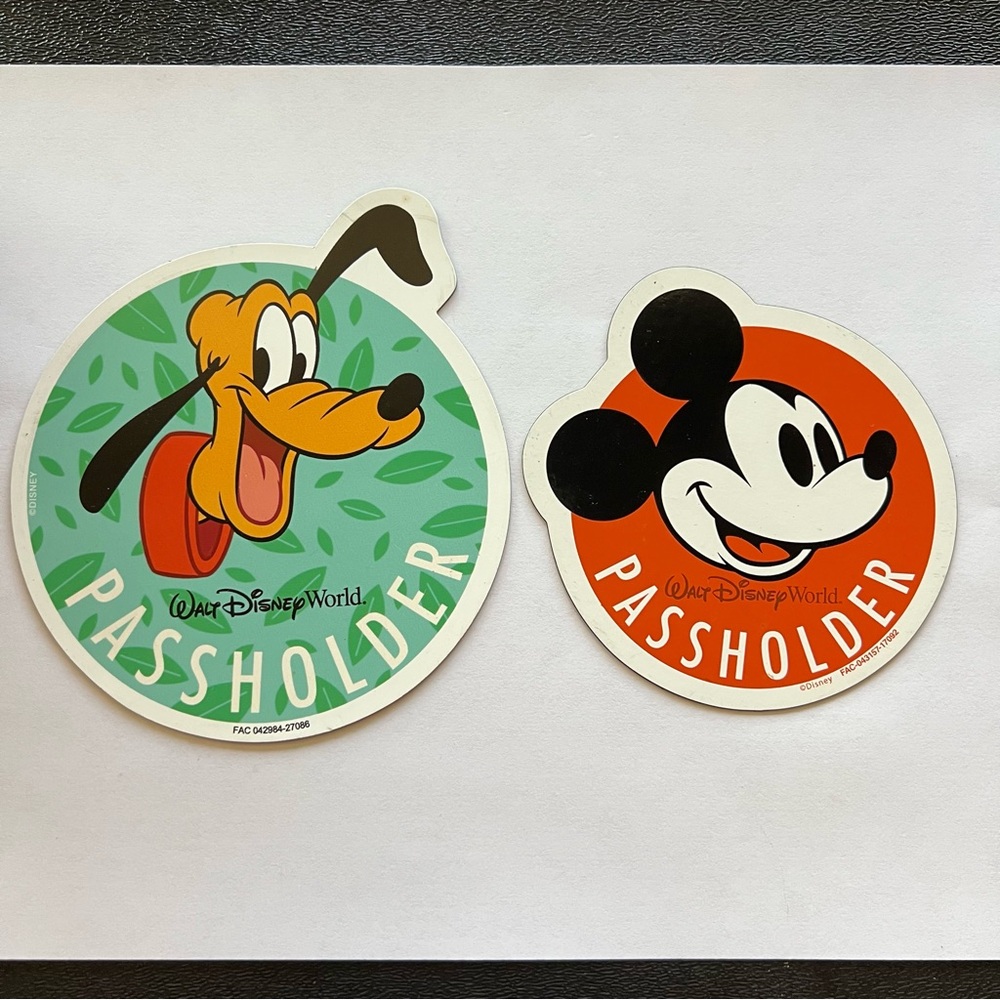 Walt Disney World Passholder Magnet – Pluto & Mickey Mouse Car Magnets Authentic